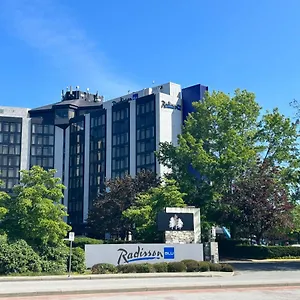 Otel Radisson Blu Vancouver Airport & Marina, Richmond