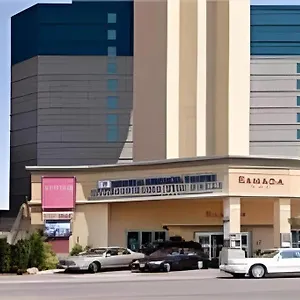 **** Otel Tower At Fallsview Kanada